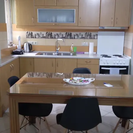 Holidays μεσσηνη Apartman Meszíni